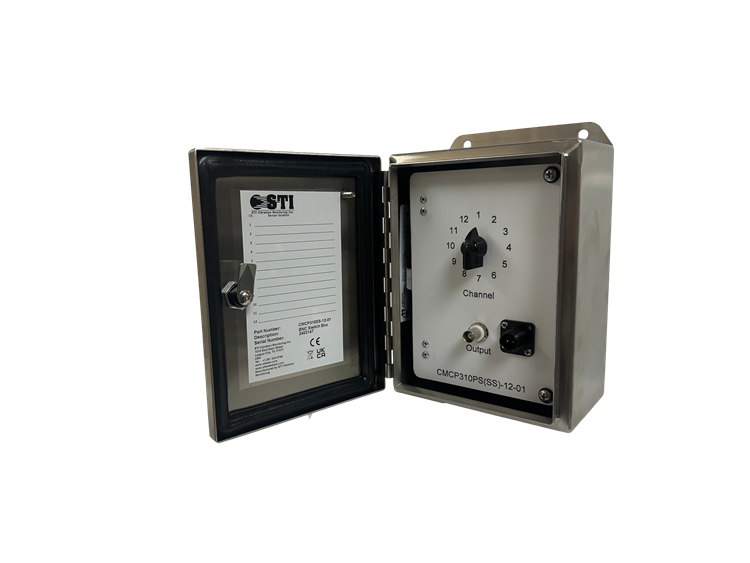 CMCP310SS — NEMA 4X 不锈钢可切换 BNC 接线盒